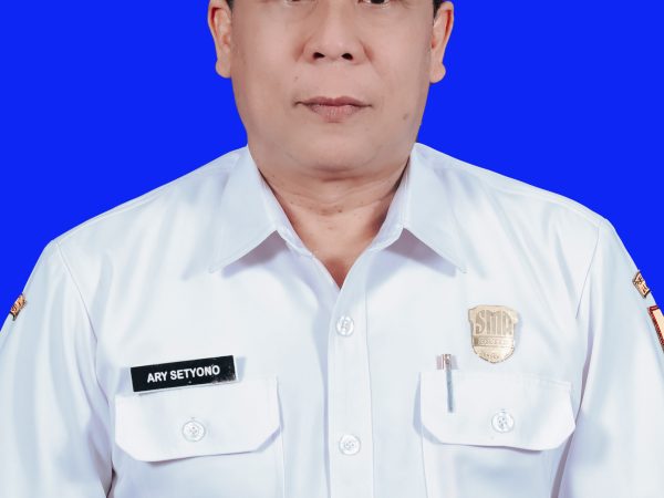 Drs. Ary Setyono