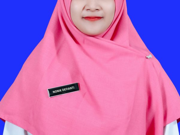 Nonik Defianti, S.Si.