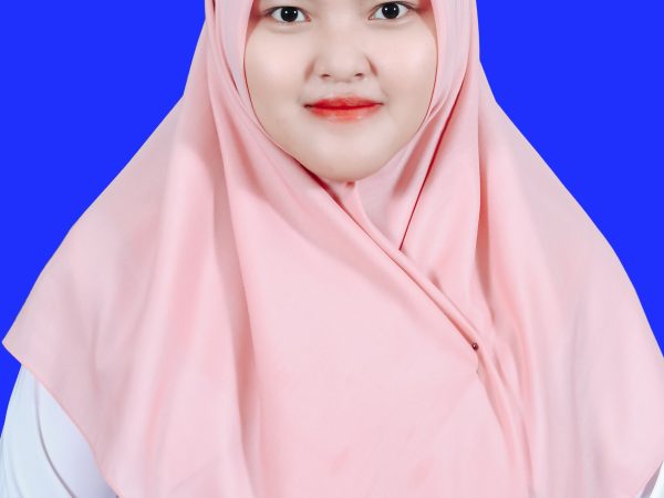Titi Israwati, S.Pd.