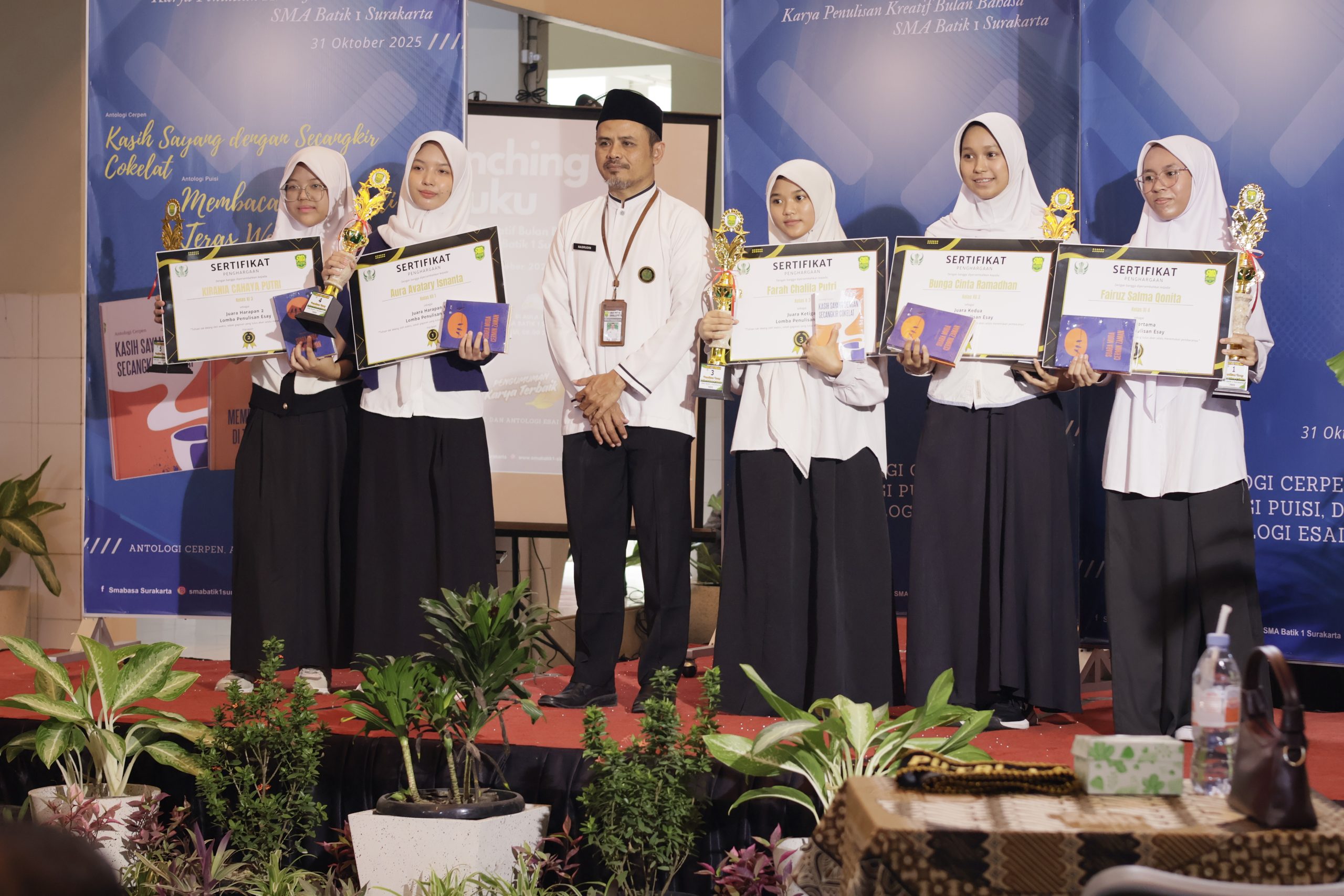 Launching Tiga Buku Karya Terbaik Bulan Bahasa 2025