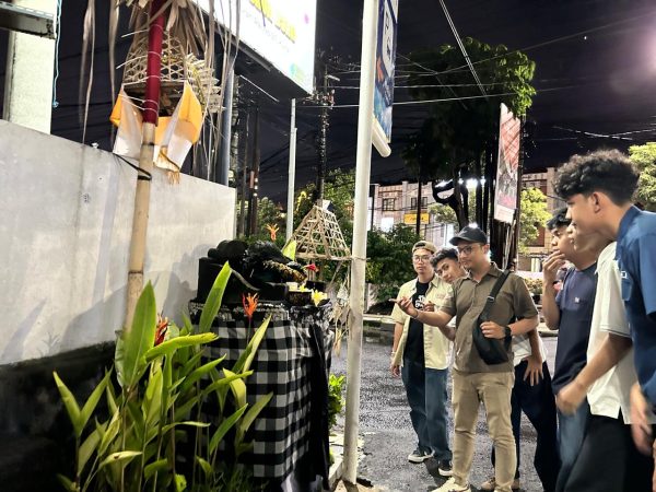 Eksplorasi Budaya Pulau Bali dalam Majalah Digital: Kokurikuler Seru SMA Batik 1 Surakarta