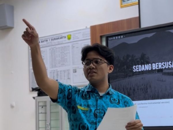 Asah Kepercayaan Diri dan Apresiasi Sastra melalui Pembelajaran Bahasa Indonesia