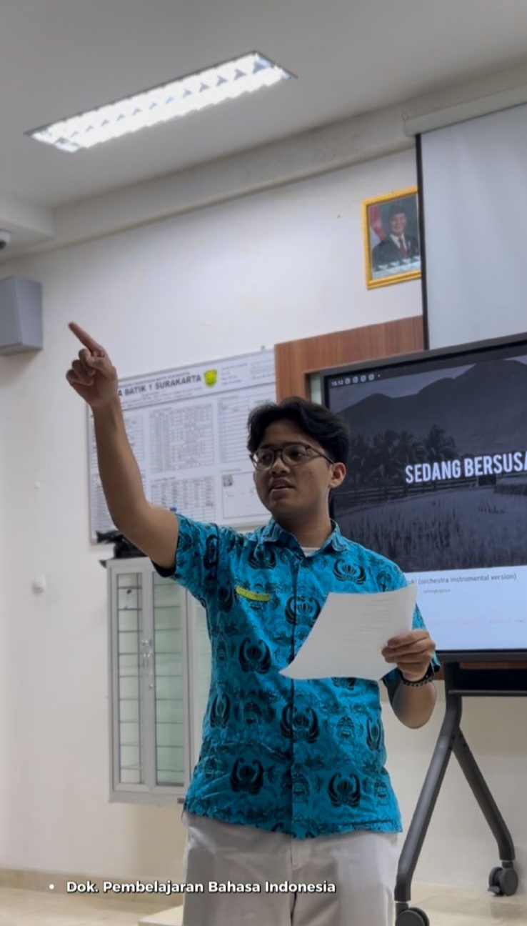 Asah Kepercayaan Diri dan Apresiasi Sastra melalui Pembelajaran Bahasa Indonesia Asah Kepercayaan Diri dan Apresiasi Sastra melalui Pembelajaran Bahasa Indonesia