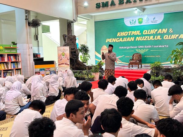 Peringati Nuzulul Quran bersama Ustaz Pangsit Teamlo untuk Menguatkan Cinta Al-Qur’an