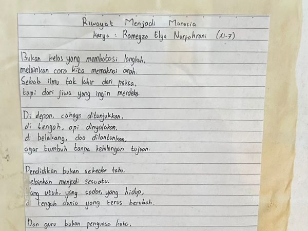 (Puisi Siswa) Riwayat Menjadi Manusia & Sang Penyala Obor