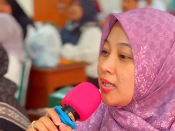 SMA Batik 1 Surakarta Gelar Serangkaian Workshop Penguatan SDM Guru