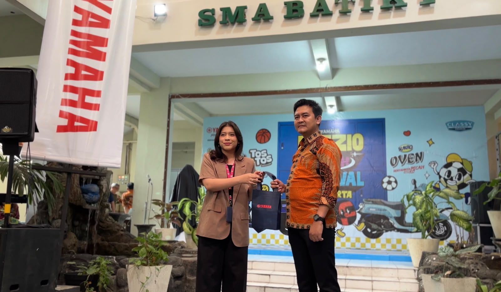 Fazzio Youth Festival Hadir di SMA Batik 1 Surakarta, Siswa Tampilkan Beragam Bakat Fazzio Youth Festival Hadir di SMA Batik 1 Surakarta, Siswa Tampilkan Beragam Bakat